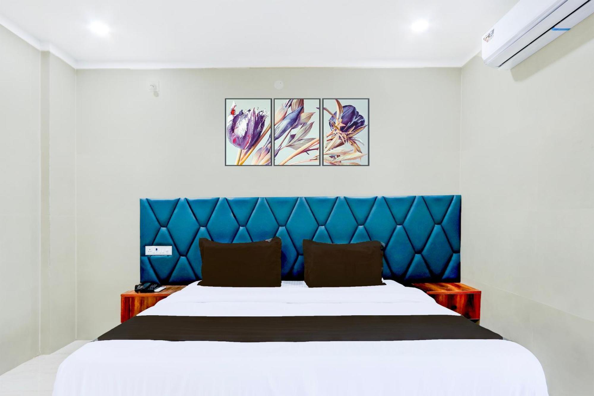 Hotel O Pr Grand Khammam Eksteriør bilde