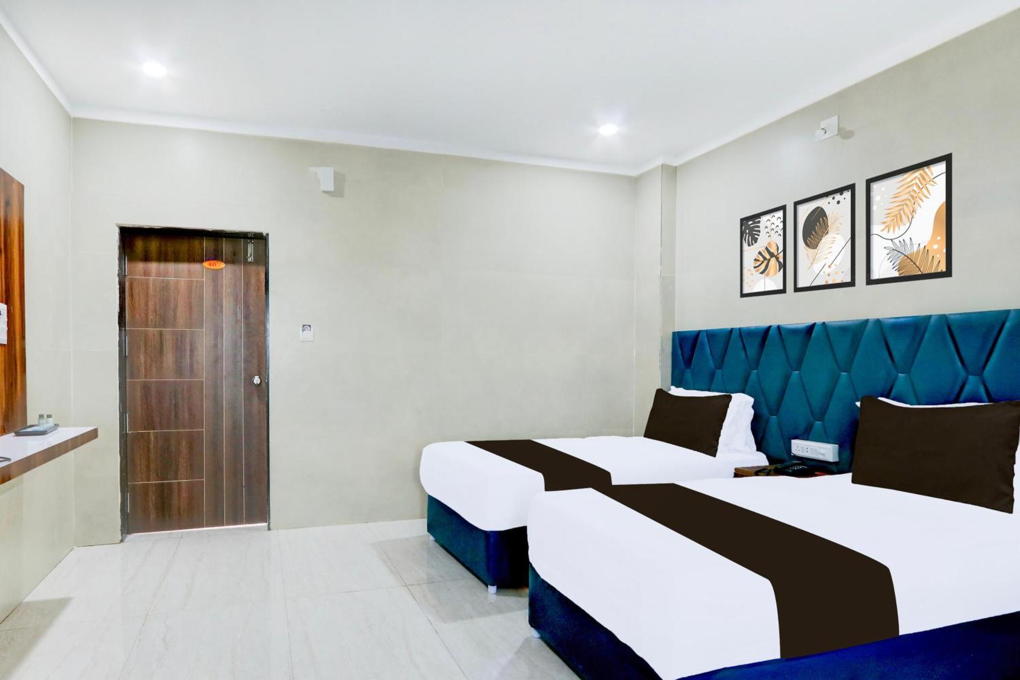 Hotel O Pr Grand Khammam Eksteriør bilde
